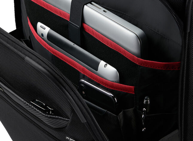 Fronttasche mit Laptopfach