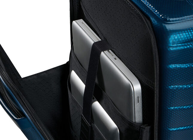 Leicht zugängliche Fronttasche