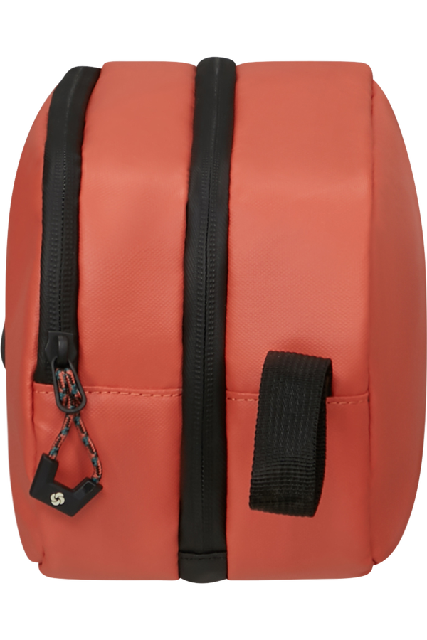 Samsonite Ecodiver Toilet Kit  Clay